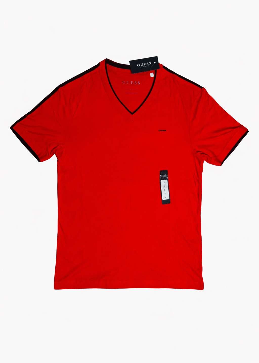 ⭐ GUESS Classic T-Shirt – Style That Defines You ⭐