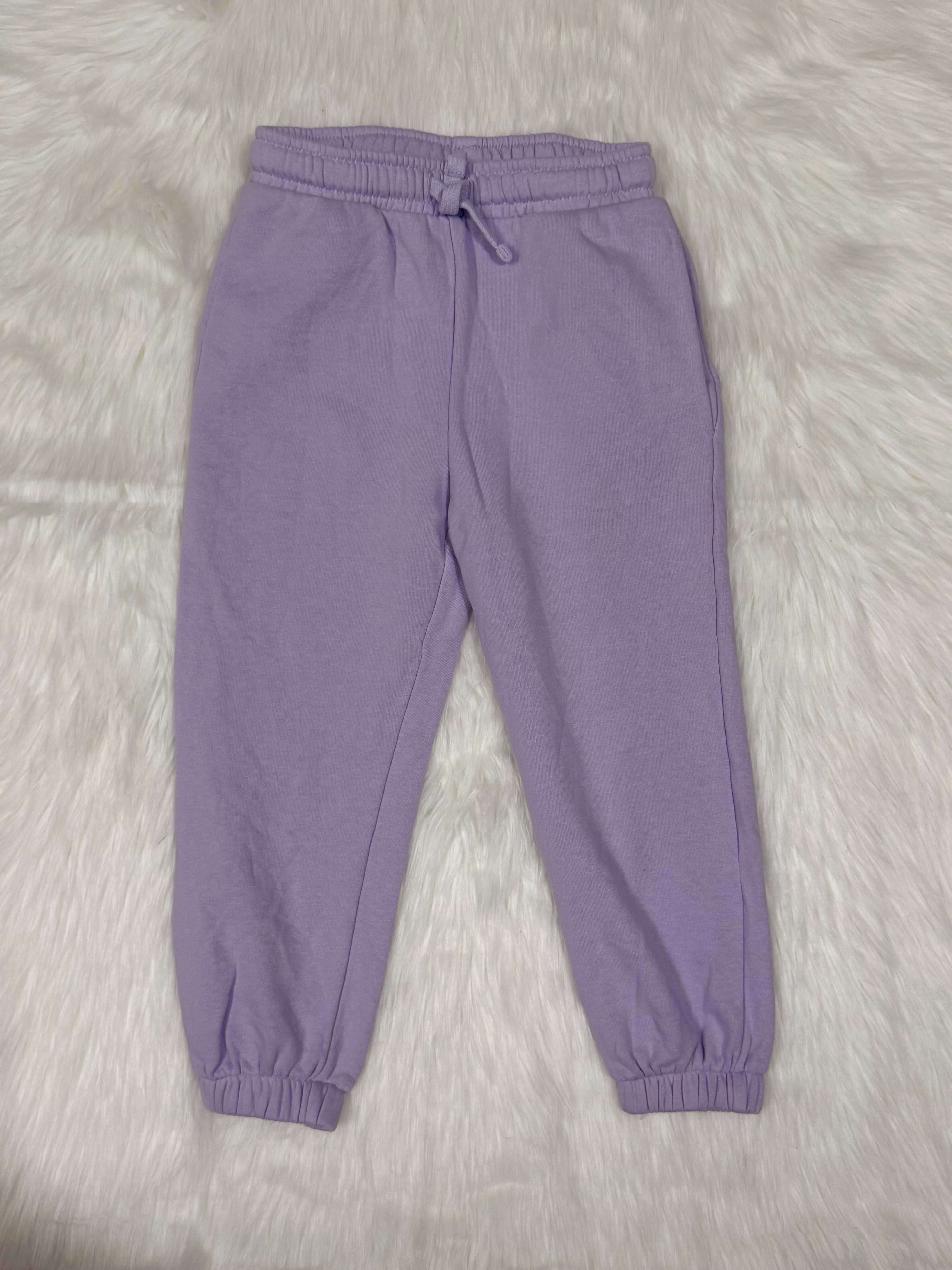 Let Them Move Freely with Kids Joggers.