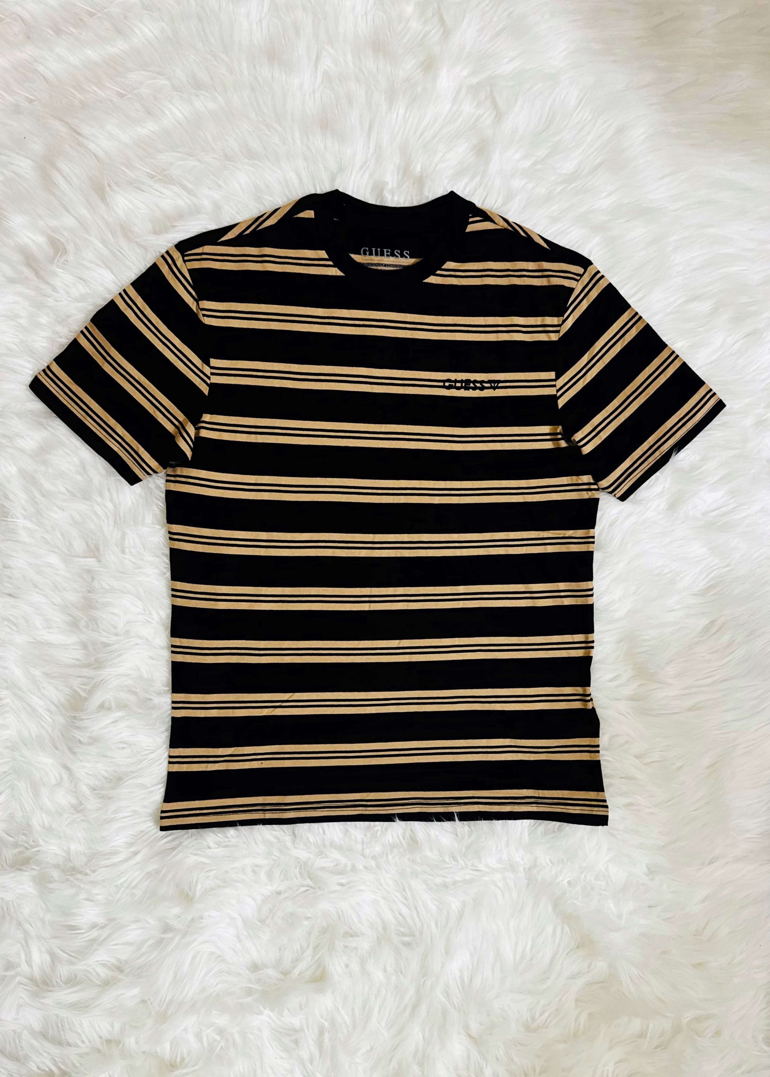 ✨ “GUESS Classic Cotton T-Shirt – Style That Speaks Confidence” ✨