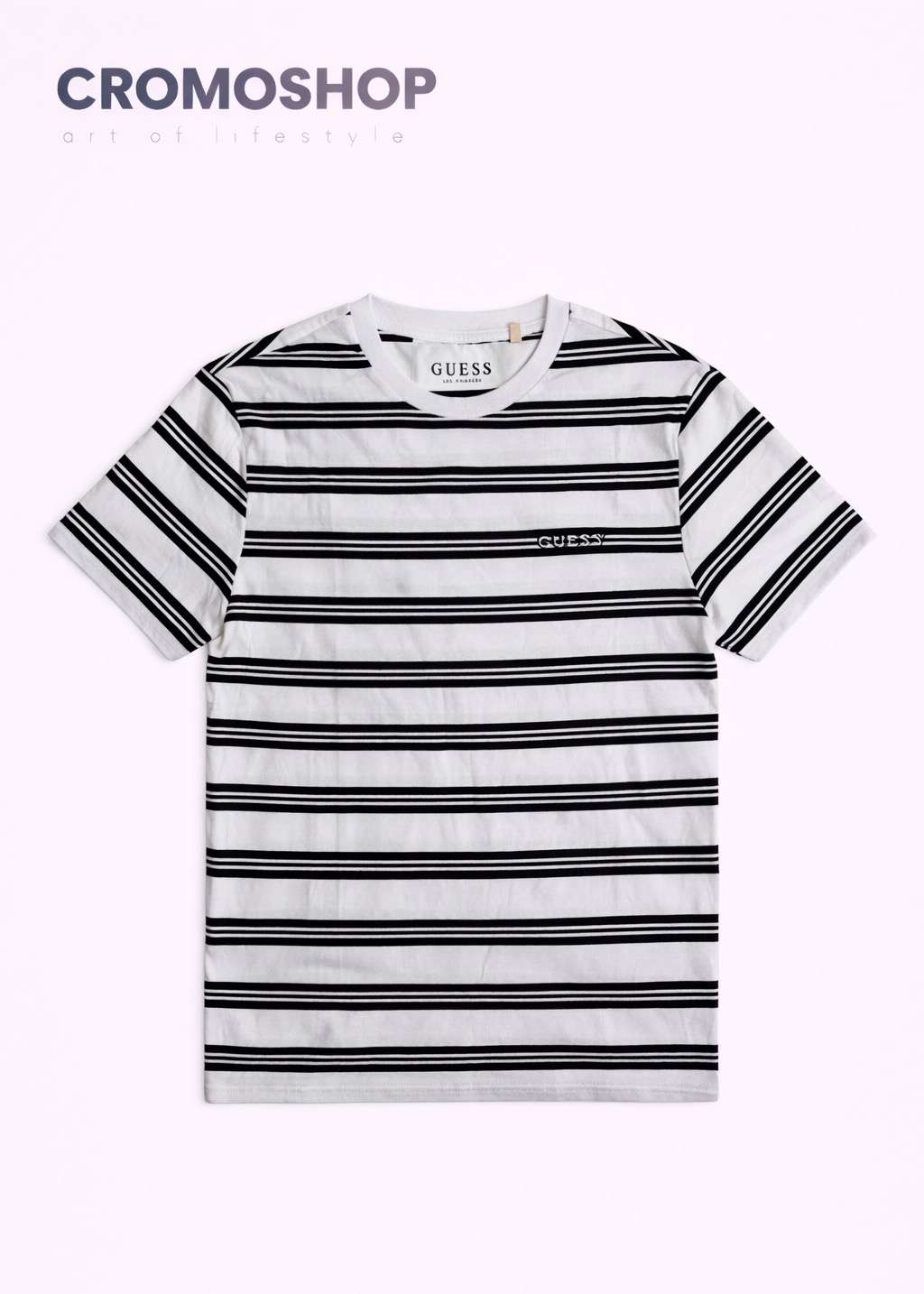 ⭐ GUESS Classic T-Shirt – Style That Defines You ⭐